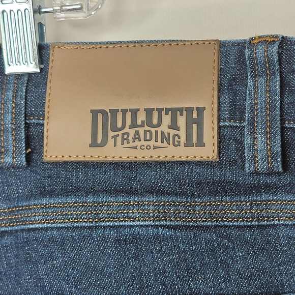 NWOT Duluth Trading Flex Ballroom Weekender Jeans Denim - 48x30 Trim Fit - Picture 3 of 8